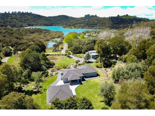 15 Quinces Landing, Kerikeri