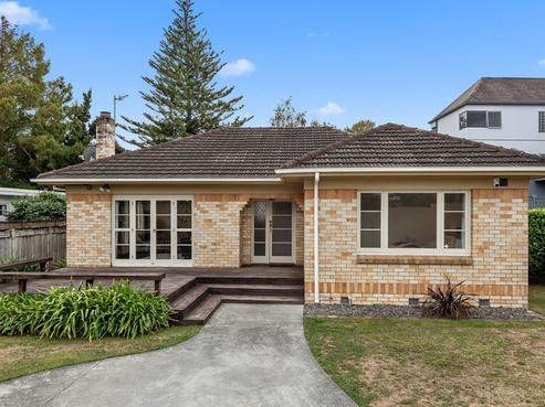 452 River Road, Fairfield