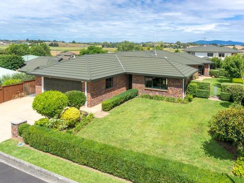 14 Limousin Place, Grandview Heights