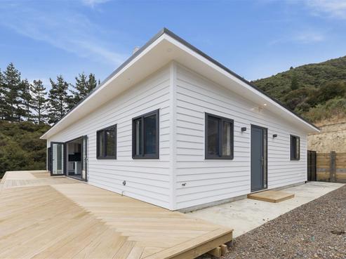 1331A Coast Road, Pencarrow Head