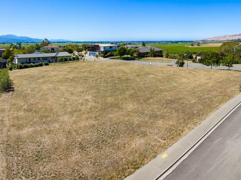 102 Marlborough Ridge Drive, Fairhall
