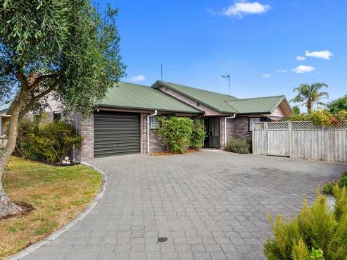 8 Drake Place, Fairview Downs
