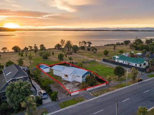 144 Rocking Horse Road, Southshore