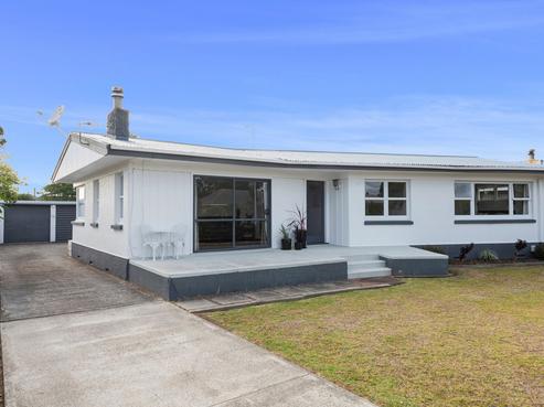 6 Erin Street, Tikipunga