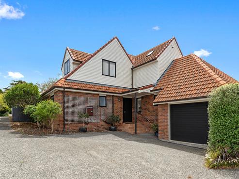 1/4 Elderwood Lane, Belmont