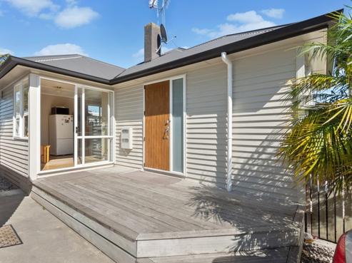 23A Old Farm Road, Hamilton East