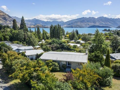 1 Eely Point Road, Wanaka