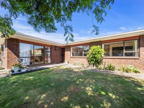 162 Heta Road, Highlands Park