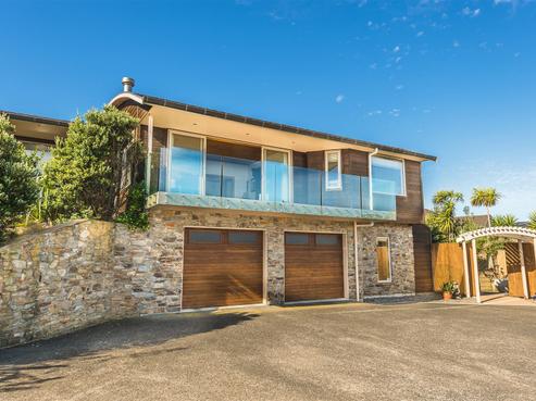 36 Longbeach Drive, Castlecliff