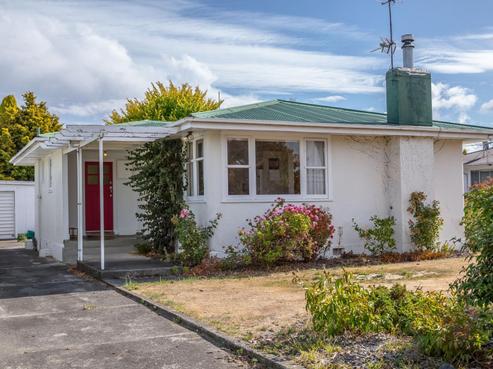 33 Fergusson Street, Solway