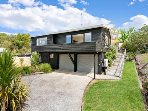 17A Everard Avenue, Army Bay