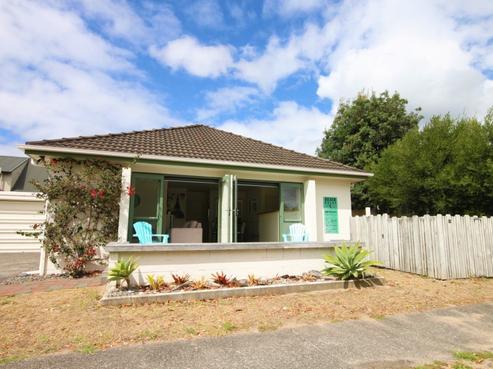 1B Bagnall Place, Pauanui