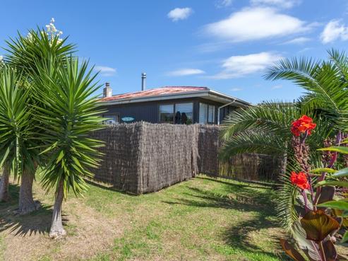 247 Main Road, Tairua
