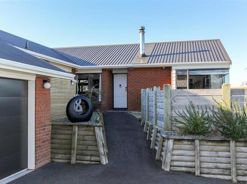 13 Sandel Rise, Merrilands