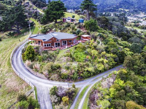 201 Te Tiki Street, Coromandel