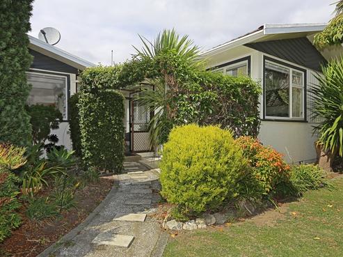 2 Holyrood Street, Taradale