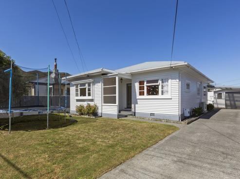 12 Meadows Avenue, Waiwhetu
