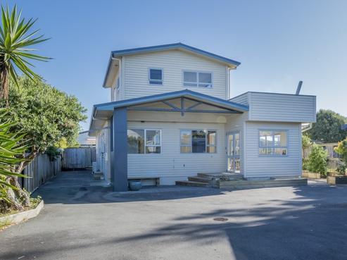 9A Karaka Street, Otaki Beach