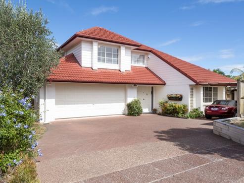 17 Highgate Place, Somerville