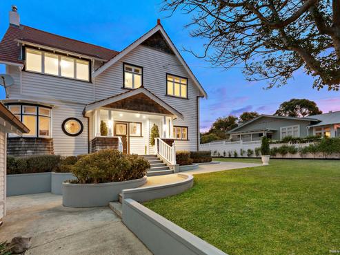 21 Empire Road, Devonport