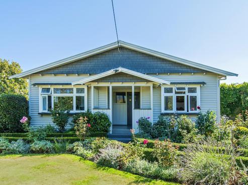 4 Thornton Street, Darfield