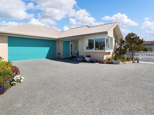 3/7 Wineberry Avenue, Amberley