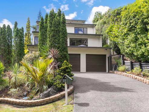 20 Saddleback Rise, Murrays Bay