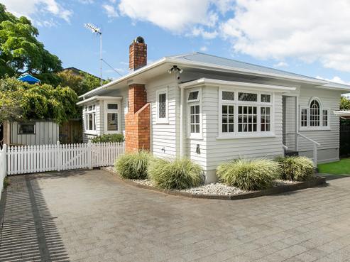 2/85 Rawhiti Road, One Tree Hill