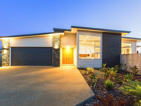 15 Bridford Way, Paraparaumu