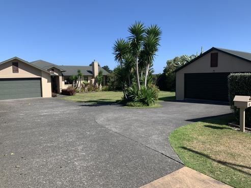 60 Shelter Grove, Frankleigh Park