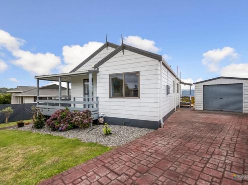 11 Drummond Crescent, Kelson