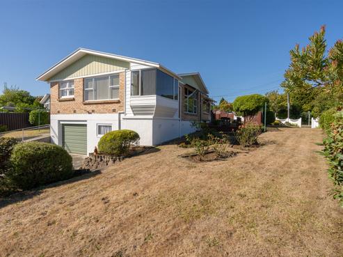 1 Acacia Crescent, Glenview