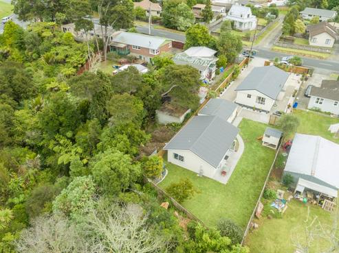 8 Birdwood Road, Swanson