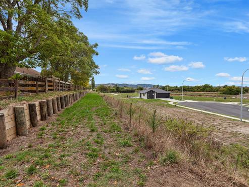 5 Korimako Place, Coastlands