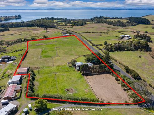 87 Brook Road, Awhitu