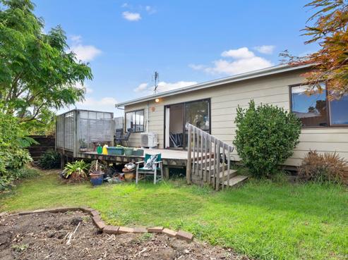 2/222 Birkdale Road, Birkdale