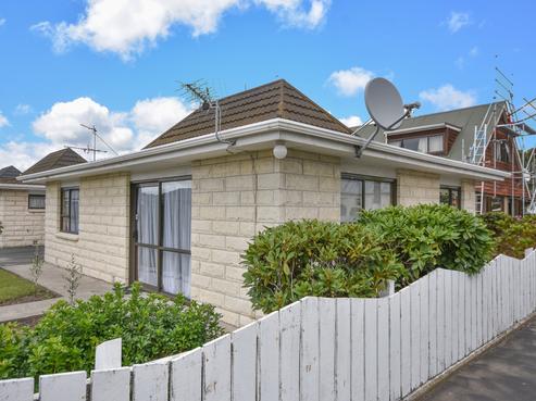 157A Macandrew Road, South Dunedin