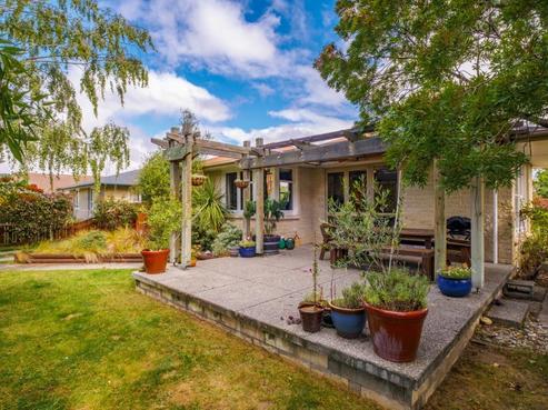 10 Arnott Street, Alexandra