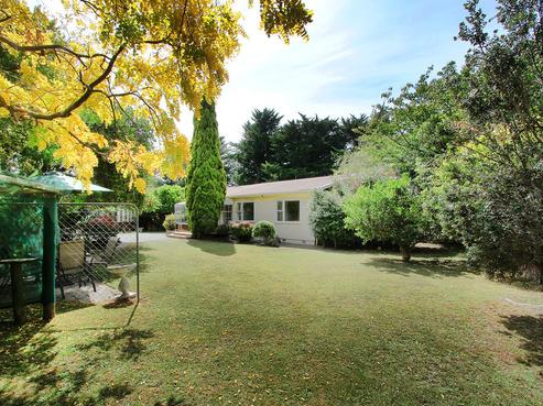 47 Exeter Crescent, Pirimai