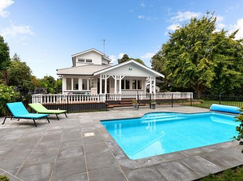 25 Clarkin Road, Chartwell