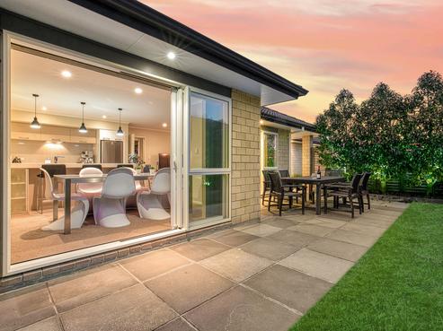 12 Lombardia Way, Karaka