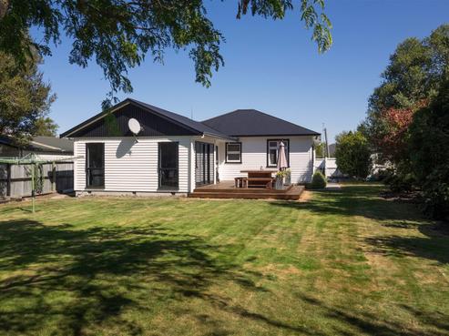 58 Middle Road, Allenton