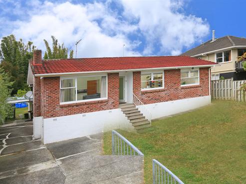 56 Stottholm Road, Titirangi