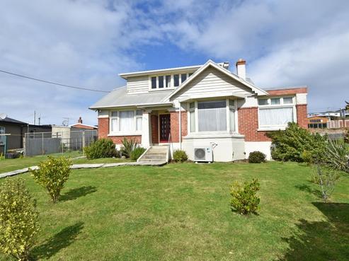 226 Gore Street, Bluff