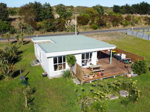 43 Kingi Street, Hokio Beach