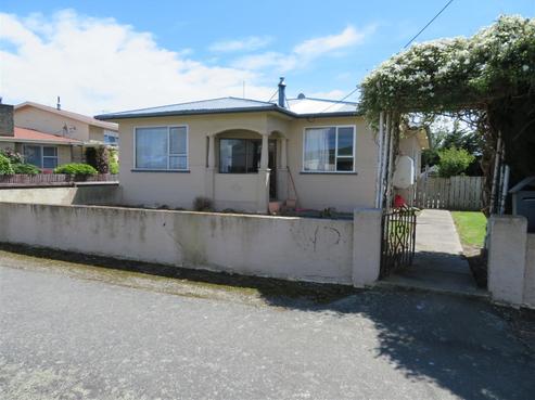 15 Oakland Street, Mataura