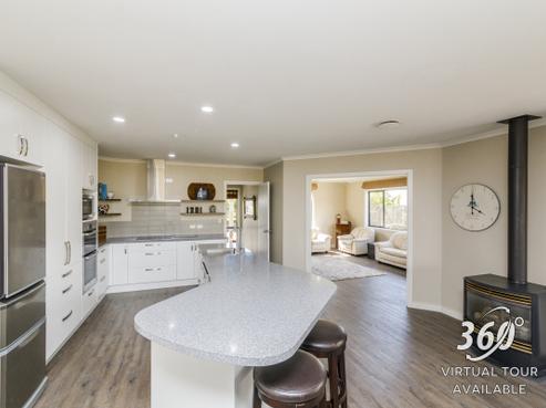 4 Virginia Grove, Milson
