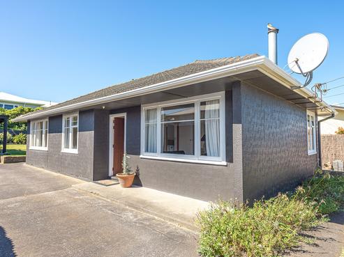 84 Matai Street, Castlecliff