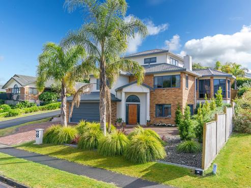 16 Friesian Place, Grandview Heights