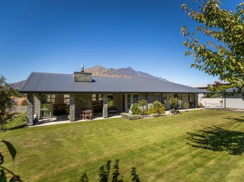 1 Brockworth Lane, Lower Shotover